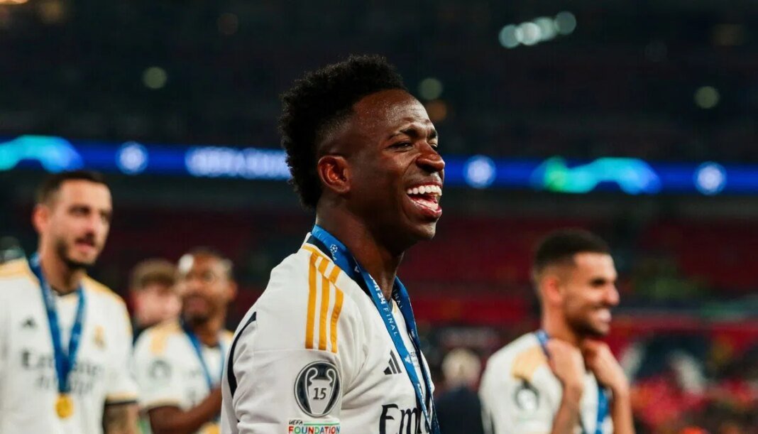 Vinicius golden favourite