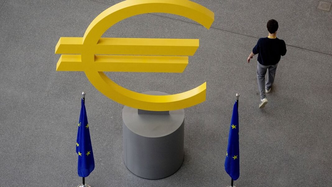 Euro tumbles to a one-year low as US releases inflation figures