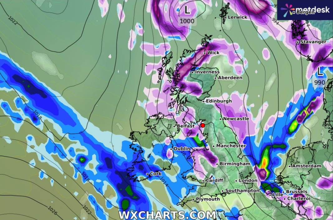 UK airports braced for Christmas chaos as snow warnings spark travel fears.