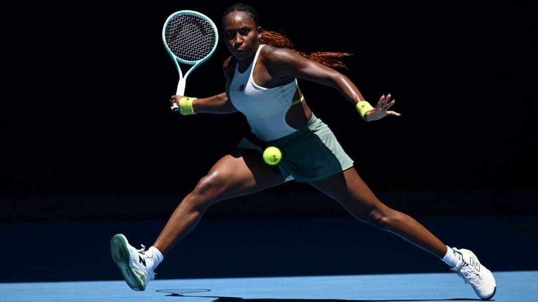 Coco Gauff, Iga Swiatek move into Australian Open 2nd round