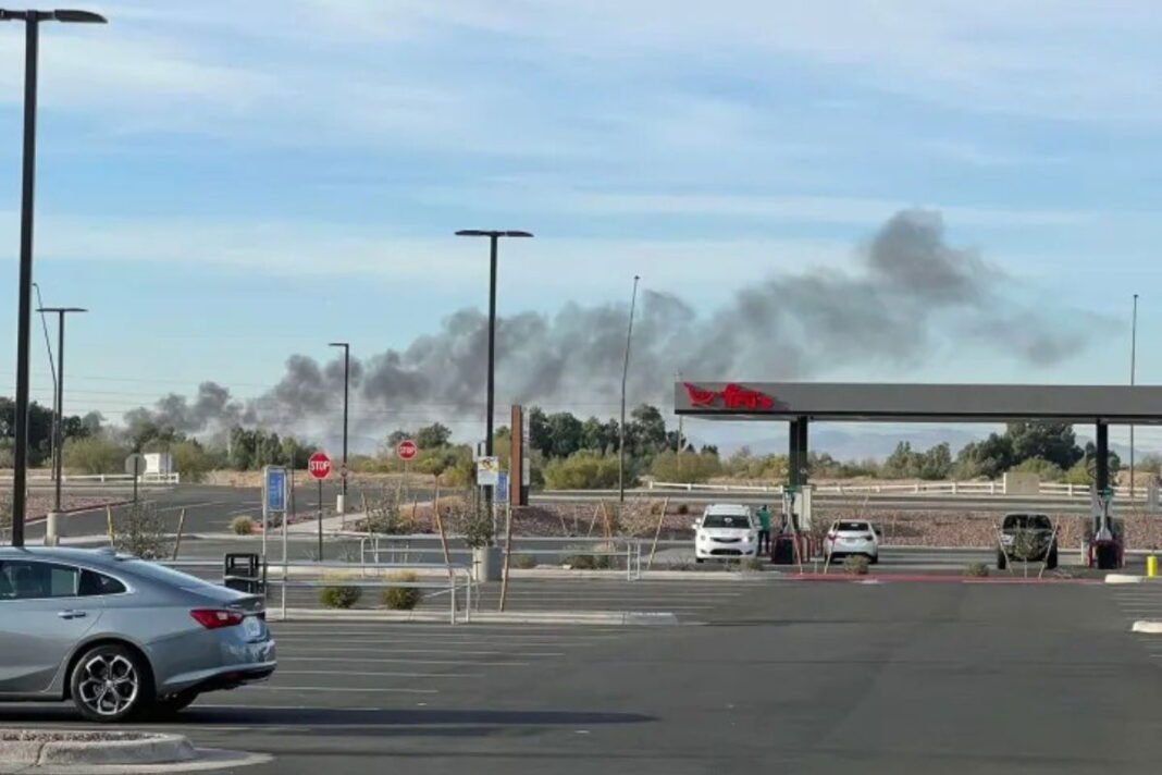 Two people dead in Arizona plane crash