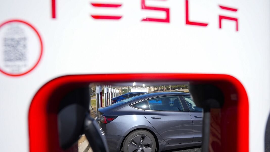 Tesla: Why is it the biggest loser this year within the 'Magnificent Seven' group?