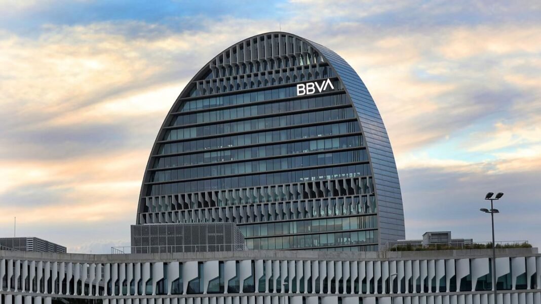 Spanish bank BBVA will start offering bitcoin and ether trading