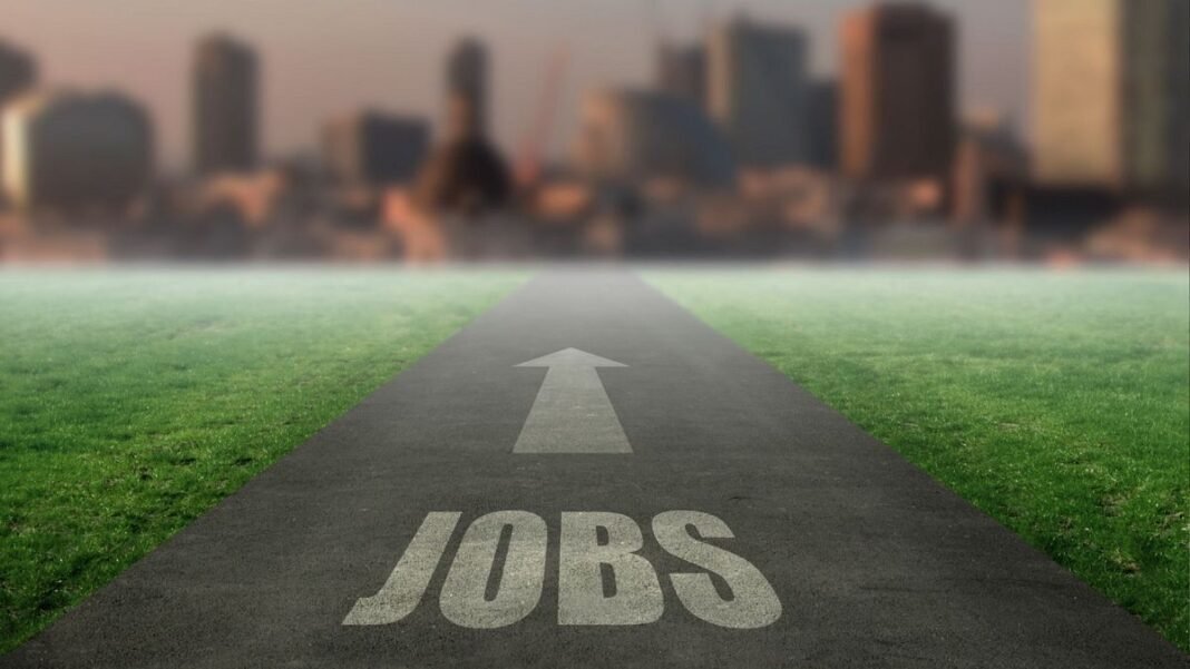 Foreign jobseekers ditch UK market — with one surprising exception
