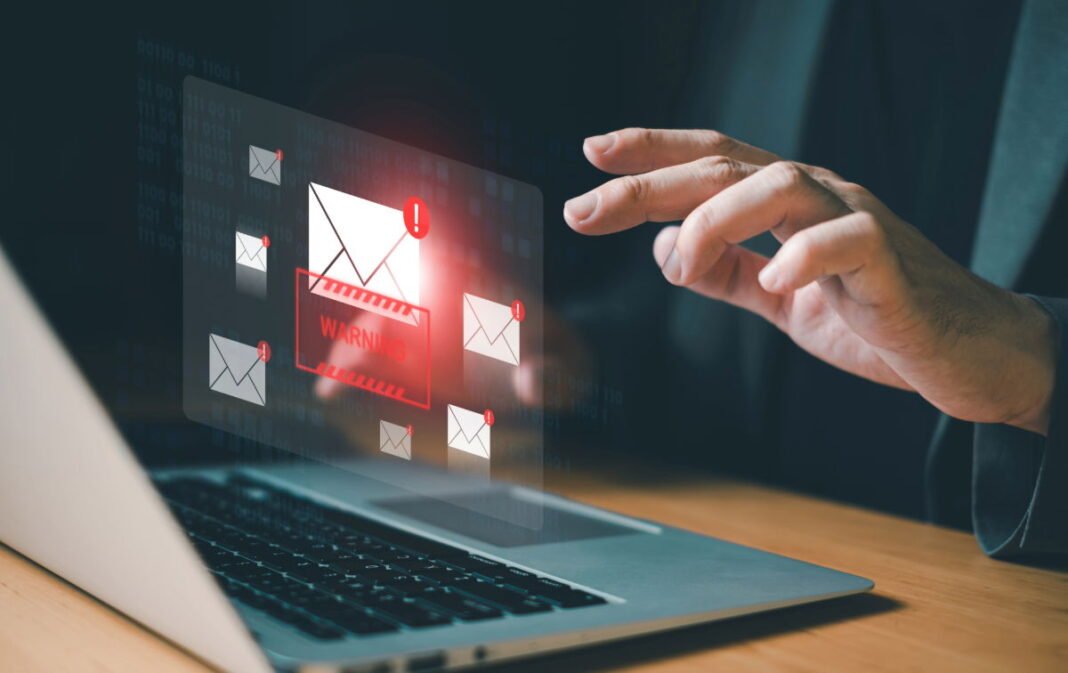 Le Monde targeted in malicious phishing campaign