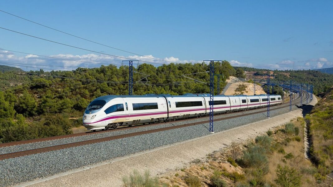 Seat reservations on Spanish trains just got easier for Interrail and Eurail passholders