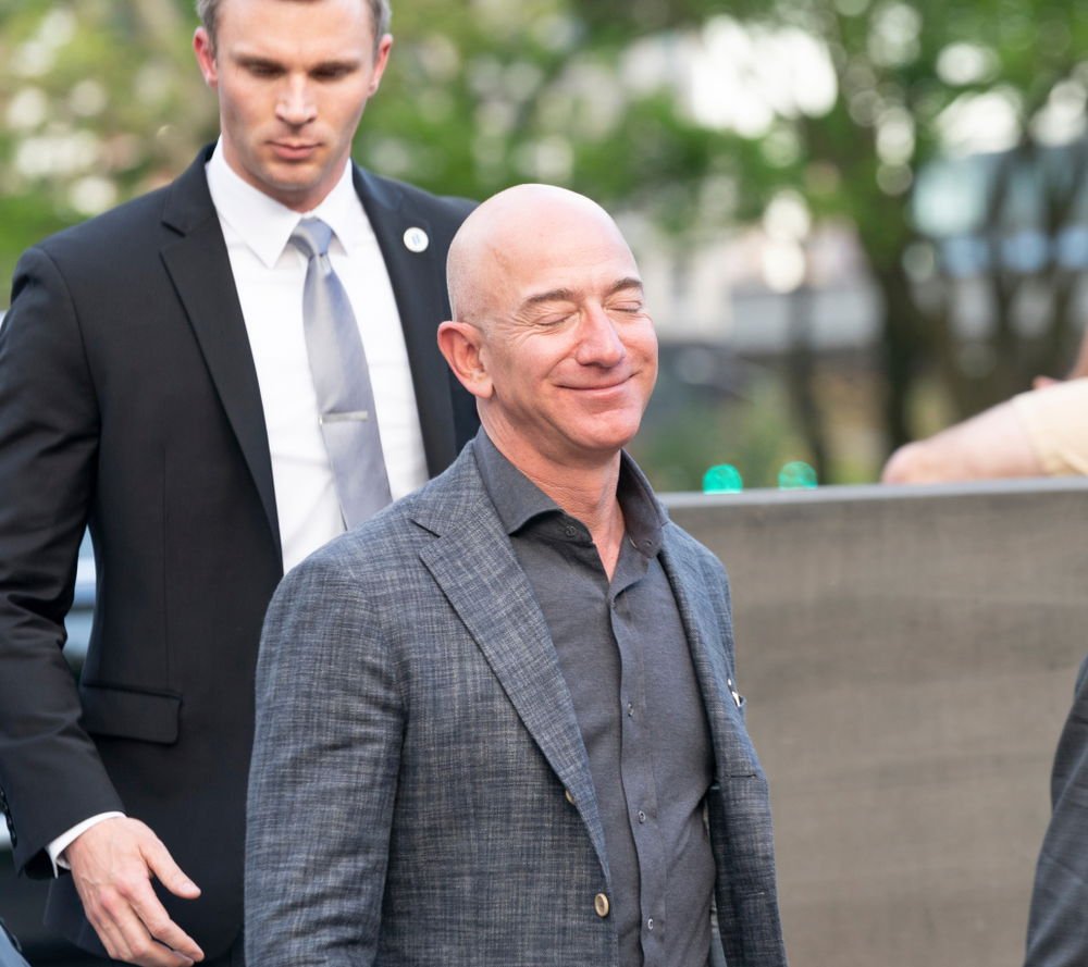Trump slams Amazon over displaying tariff costs