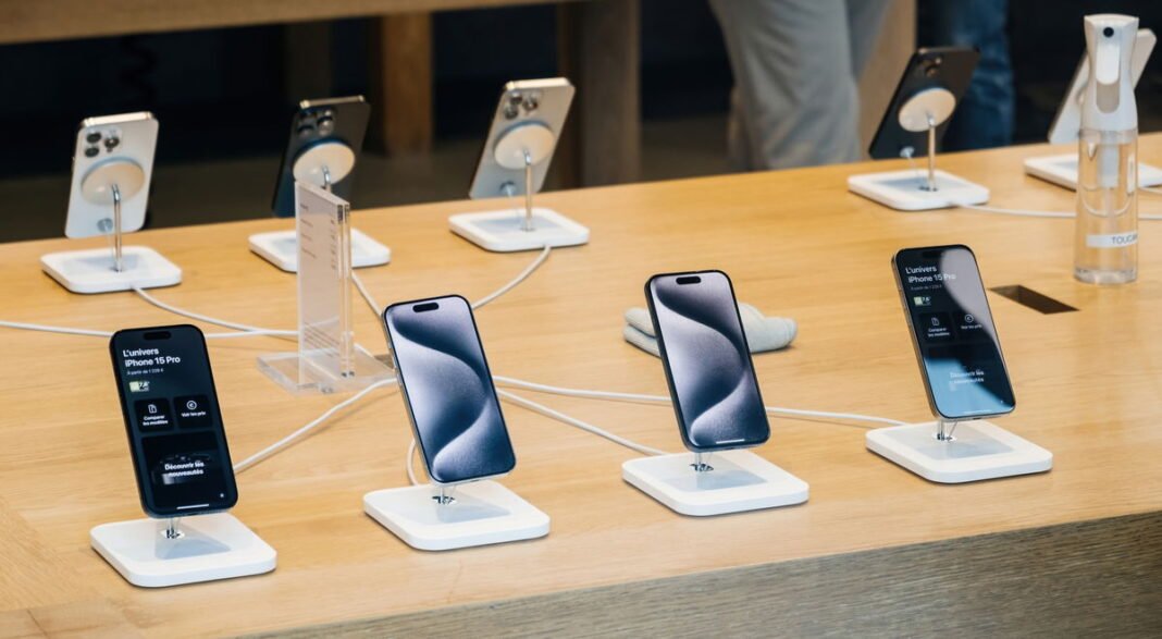US Tariffs could see iPhone price hike