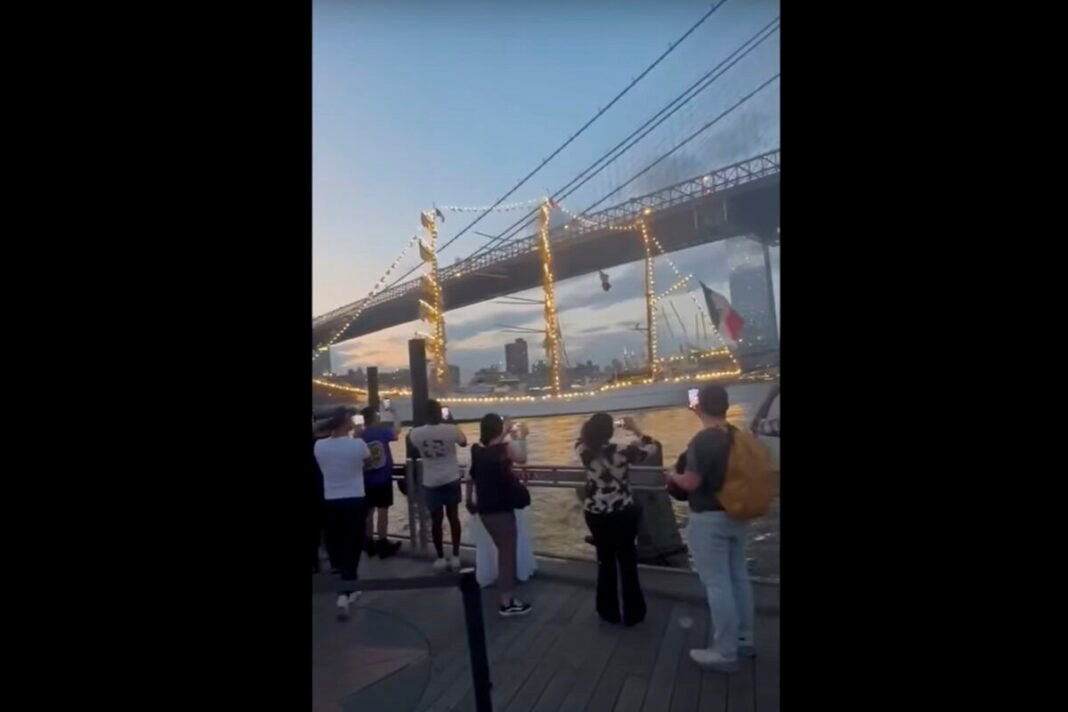 Tragedy in NY: two dead as Mexican Navy ship crashes into Brooklyn Bridge