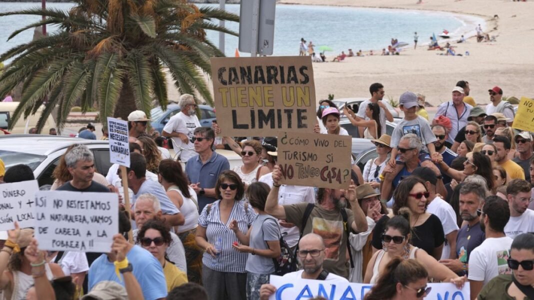 ‘Inequality and infinite growth’: Canary Islands anti-tourism protests reignite amid record arrivals