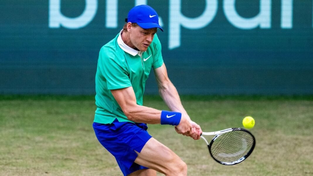 Alexander Bublik stuns top-ranked Jannik Sinner at Halle