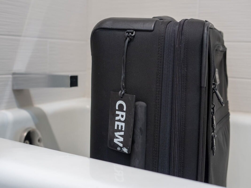 Bed Bug Alert: People are putting their suitcases in Airbnb bathtubs