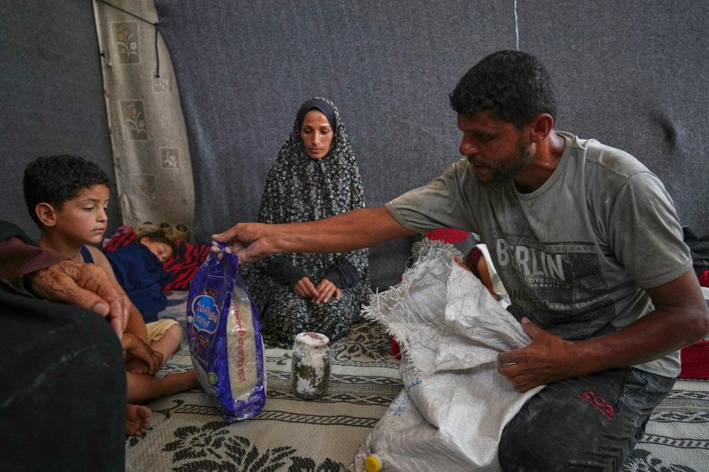 Israeli-backed group seeks at least $30 million from US for aid distribution in Gaza