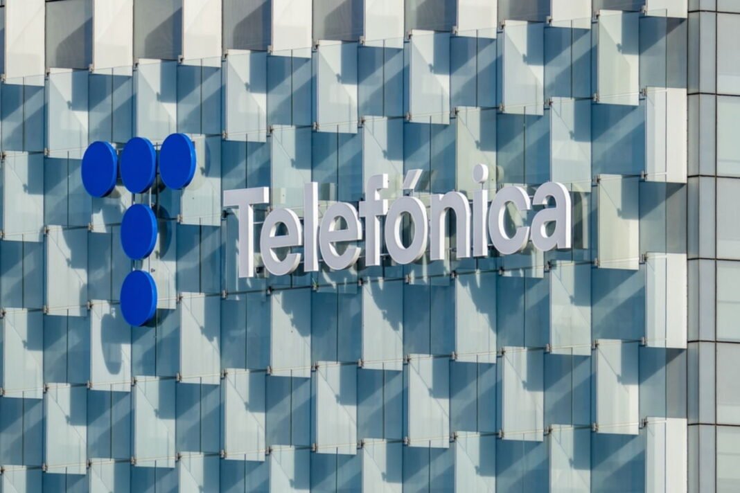 Telefónica to sell Ecuador unit to Millicom for €330 million