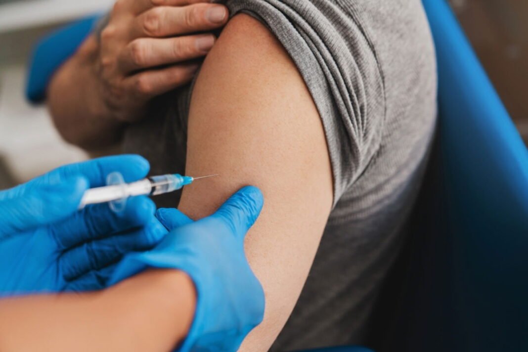 CDC votes to phase out controversial mercury-based ingredient in flu vaccines