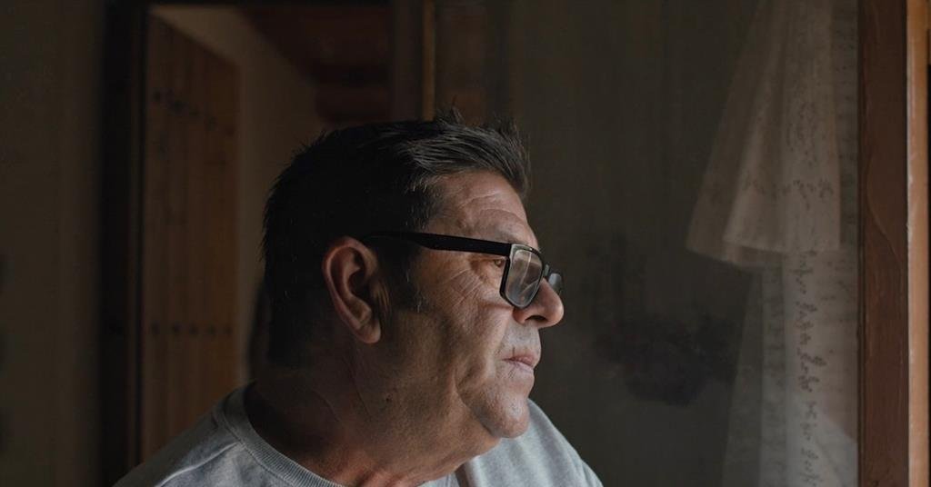 ‘Saturn’ review’: Transilvania non-fiction winner paints complex portrait of fractured Spanish family