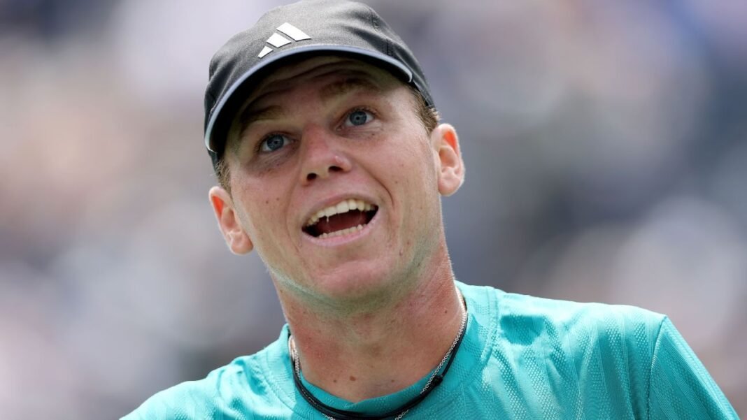 Alex Michelsen downs Lorenzo Musetti at National Bank Open