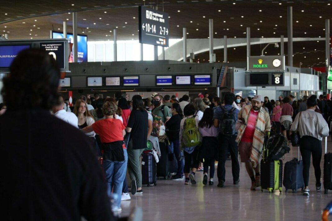 French air traffic controllers strike affects Ryanair and Easyjet connections