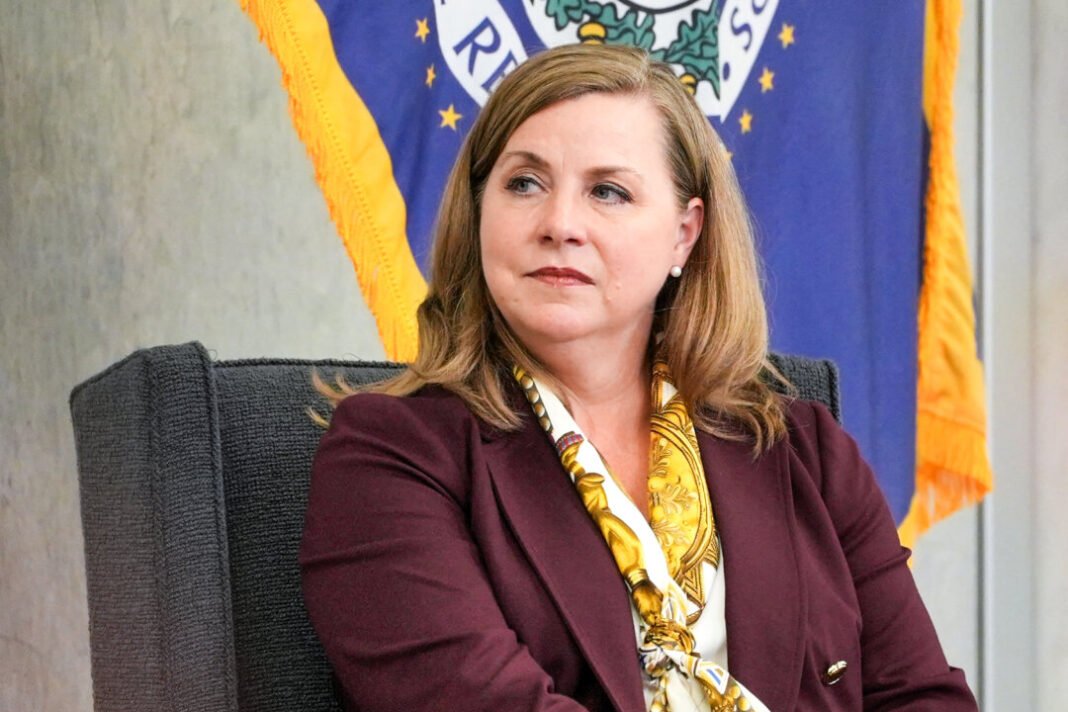 Fed Official Says Latest Jobs Data Supports 3 Rate Cuts in 2025