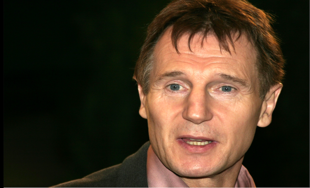 Pamela Anderson & Liam Neeson confirmed dating