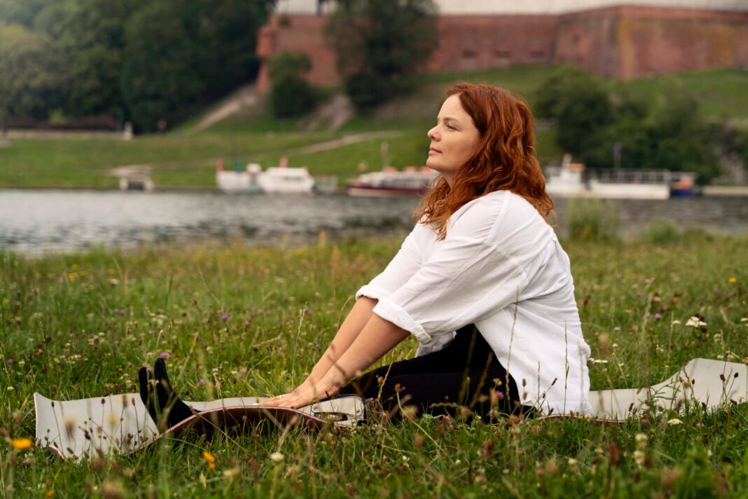 10 Healthy Ways to Process Emotions